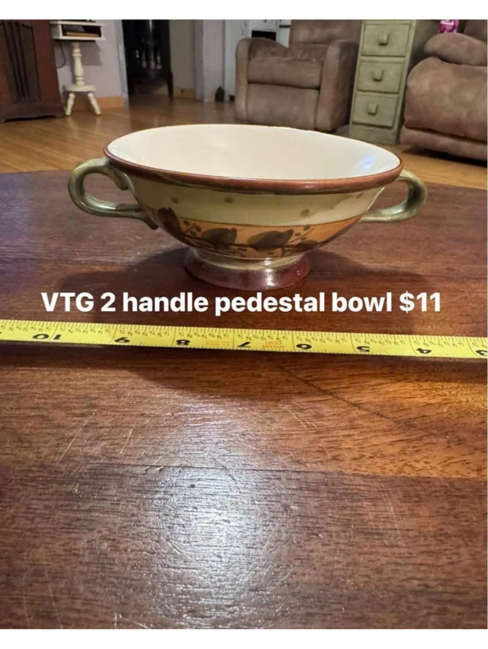Vintage 2 handle pedestal bowl